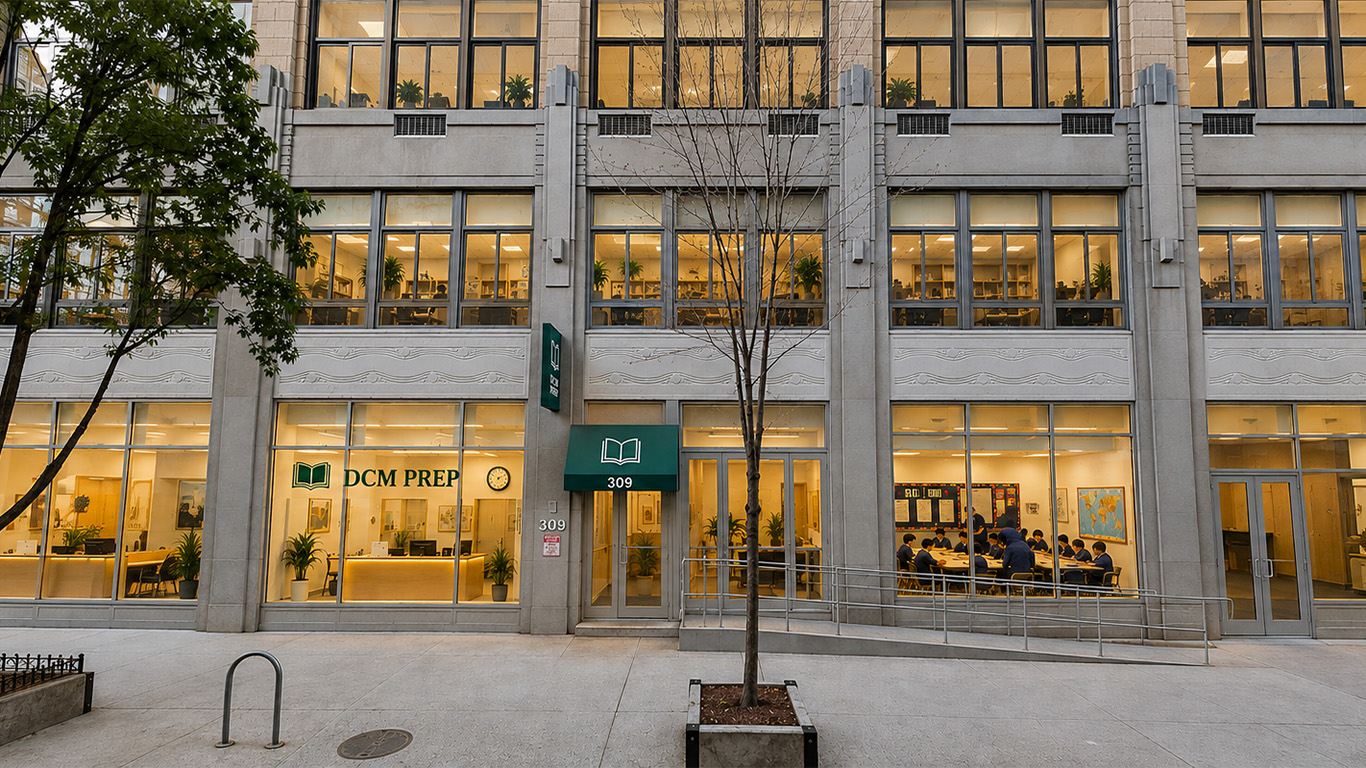 309 East 45th Street, New York, NY 10017, USA
