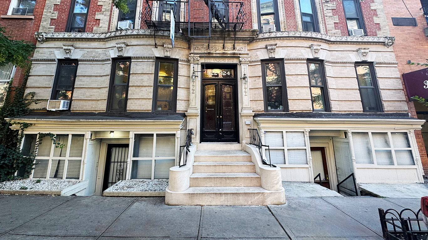 322 West 11th Street, New York, NY 10014, USA