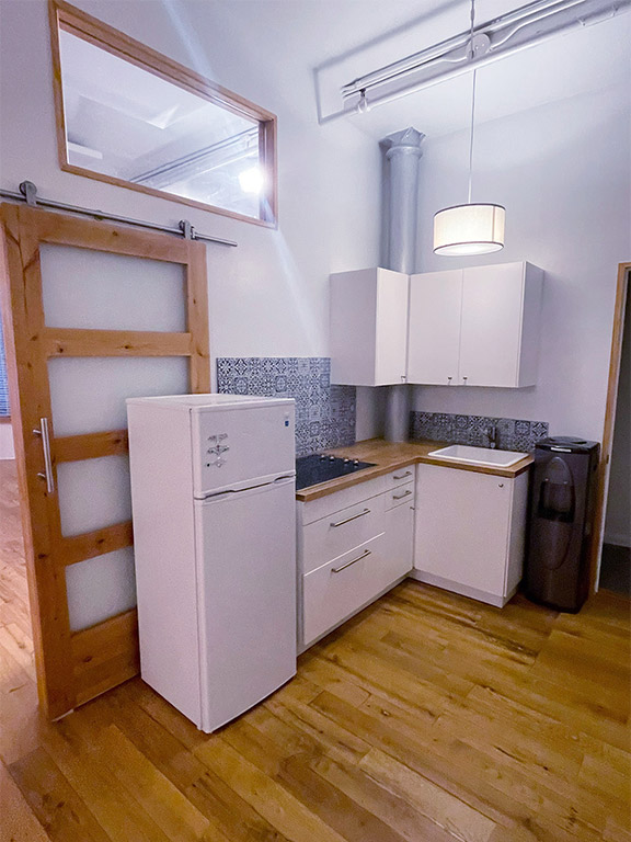 80 5th Ave Rm 1406, New York, NY 10011, USA