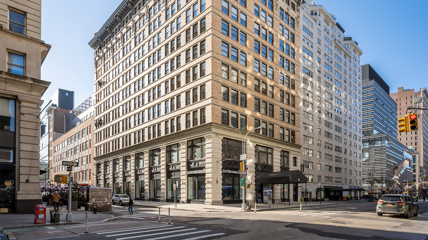 71 Fifth Avenue, New York, NY 10003, USA