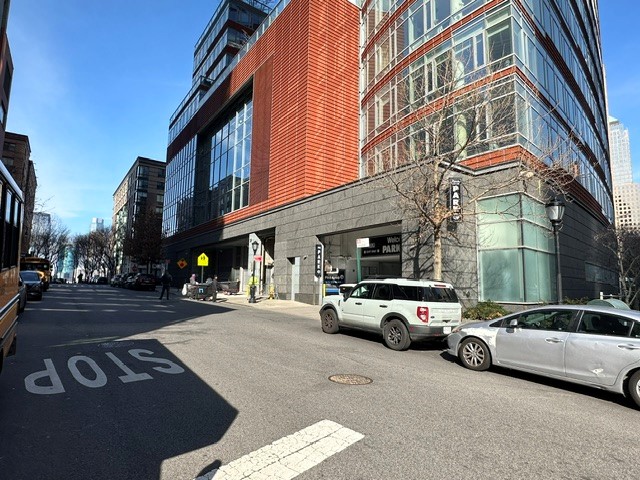 75 2nd Pl, New York, NY 10004, USA