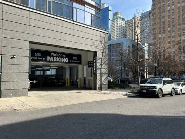 75 2nd Pl, New York, NY 10004, USA