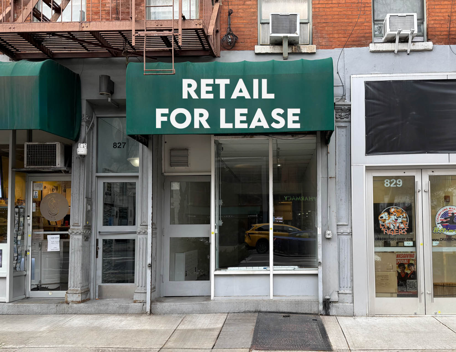 827 10th Ave, New York, NY 10019, USA